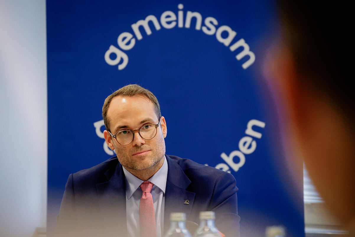René Knapp beim Pressebriefing am 8. September 2026
