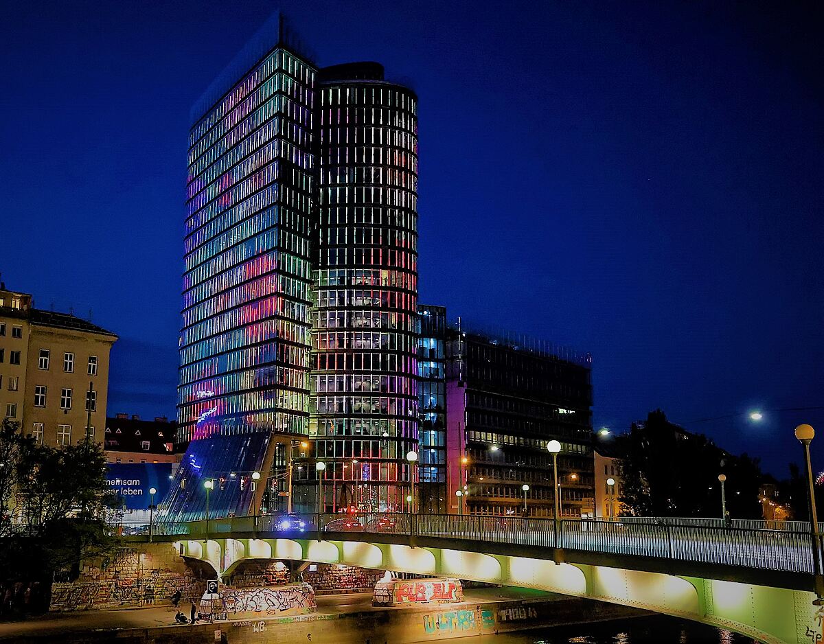 UNIQA Tower