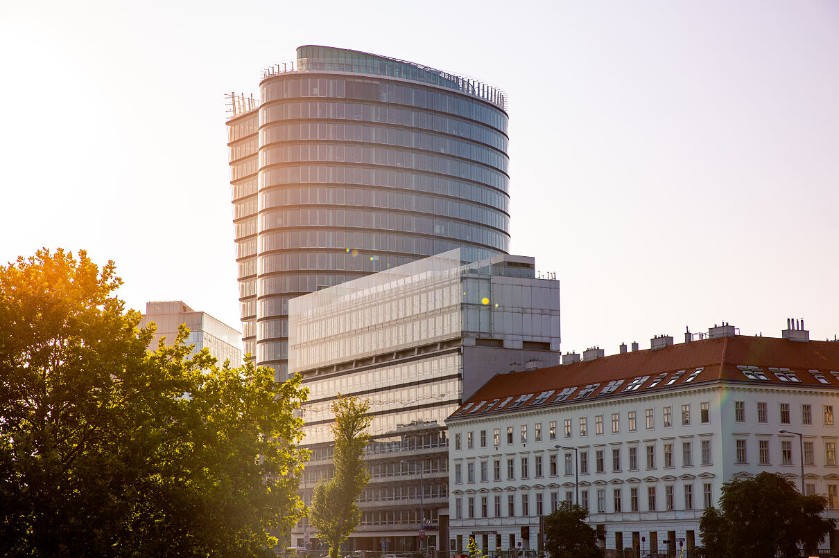 UNIQA Tower