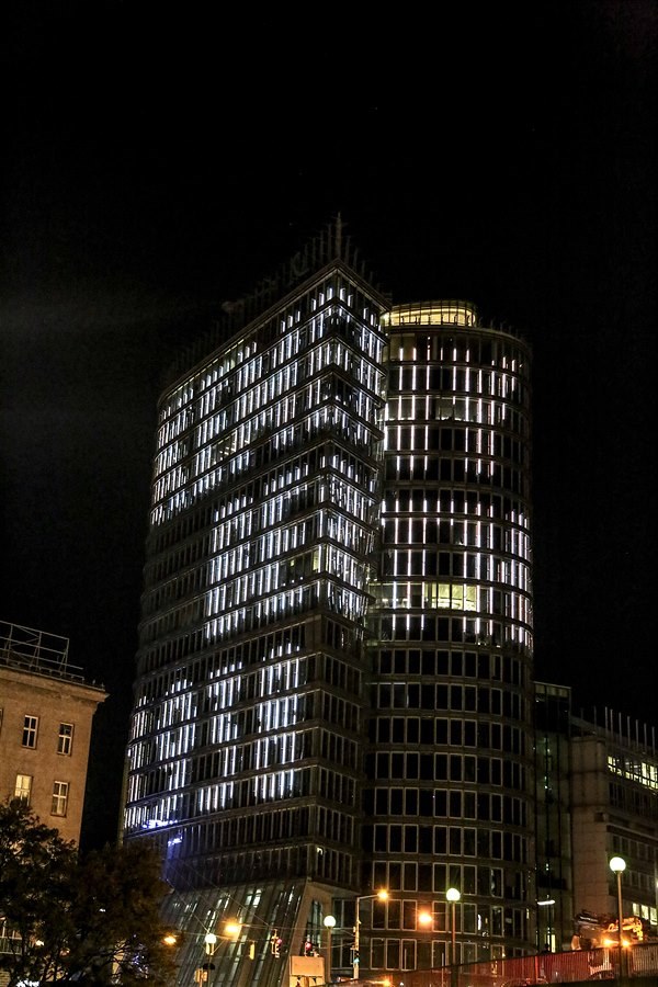 UNIQA Tower